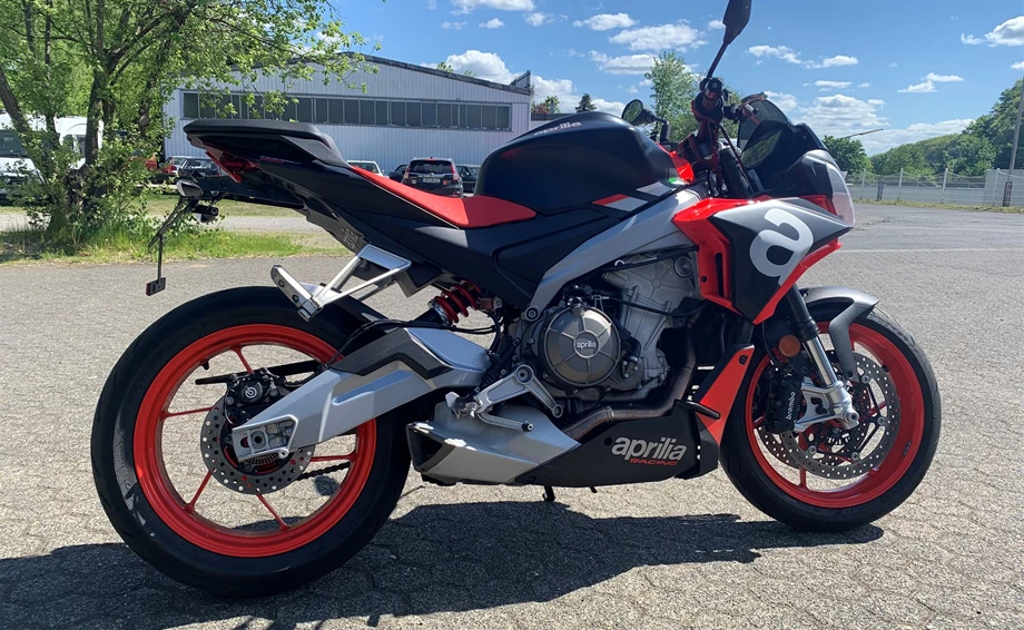 Offer Aprilia Tuono 660 Bild 6: Offer Aprilia Tuono 660