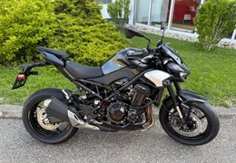 Neumotorrad Kawasaki Z900