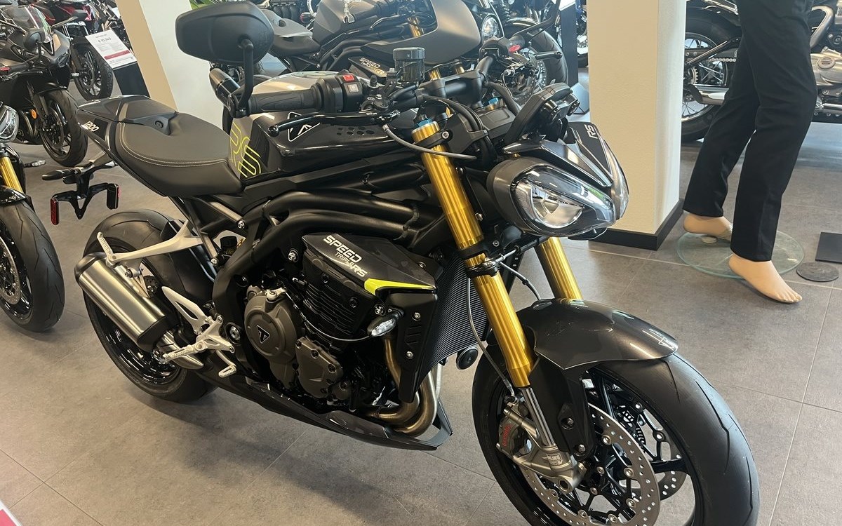 Angebot Triumph Speed Triple 1200 RS
