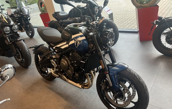 Triumph Trident 660