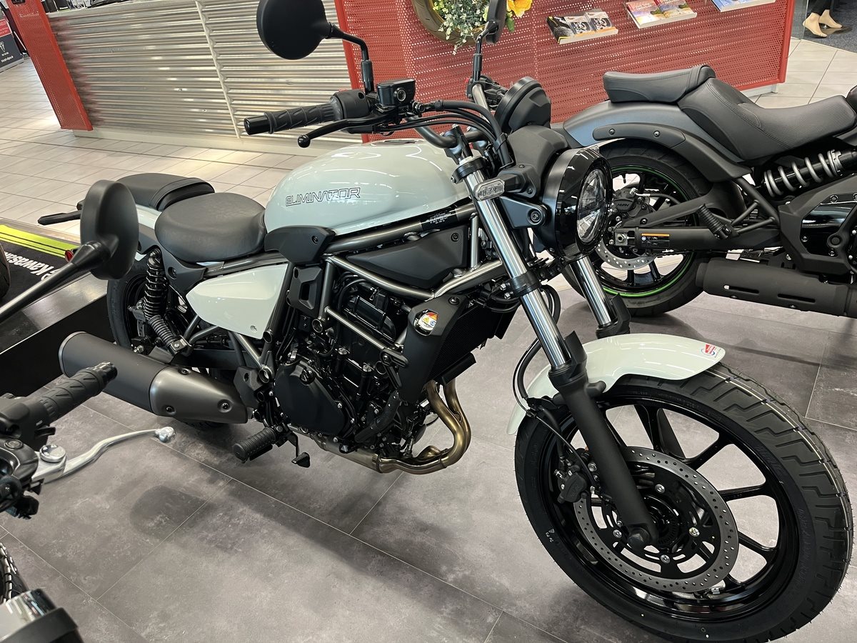 Kawasaki Eliminator 500