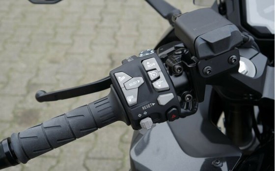 Neufahrzeug Kawasaki Ninja 1100SX - Bild 15