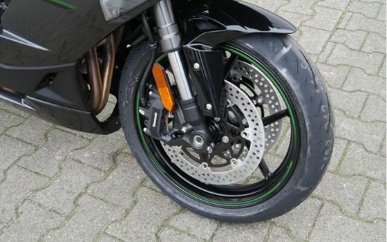 Neufahrzeug Kawasaki Ninja 1100SX - Bild 4