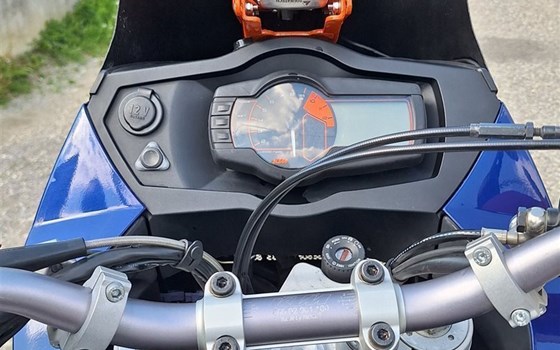 Gebrauchtmotorrad KTM 990 Adventure - Bild 5 Gebrauchtmotorrad KTM 990 Adventure - Bild 5