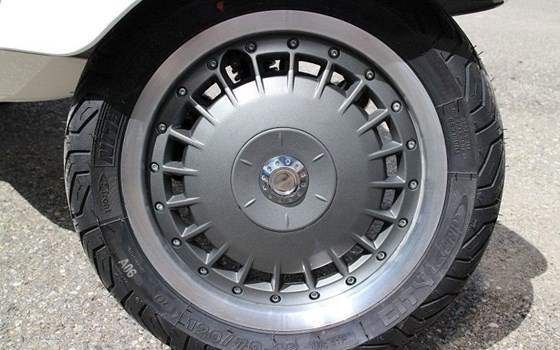 Gebrauchtmotorrad Vespa 946 125 i.e. 3V ABS - Bild 6