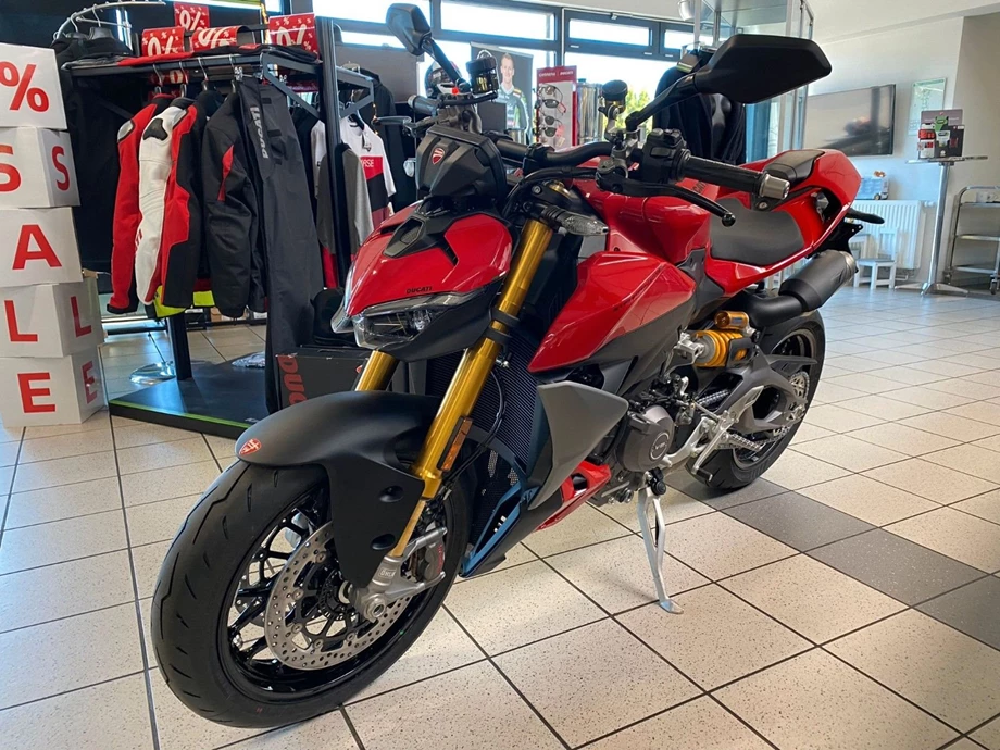 Angebot Ducati Streetfighter V2 S Bild 3: Angebot Ducati Streetfighter V2 S
