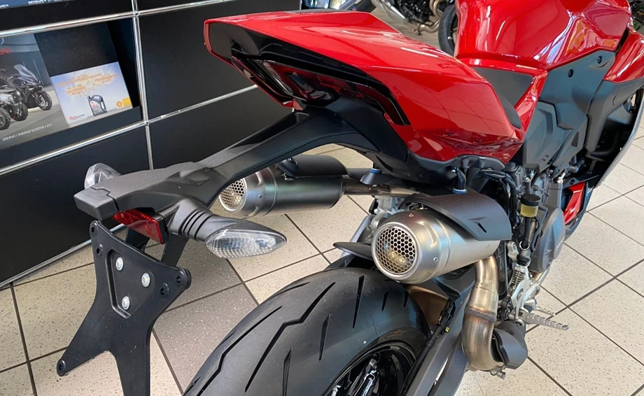 Angebot Ducati Streetfighter V2 S Bild 6: Angebot Ducati Streetfighter V2 S