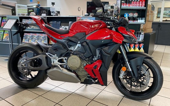 Neufahrzeug Ducati Streetfighter V4 - Bild 1