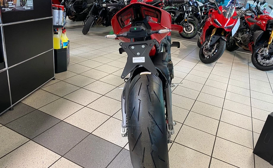 Angebot Ducati Streetfighter V4 Bild 11: Angebot Ducati Streetfighter V4