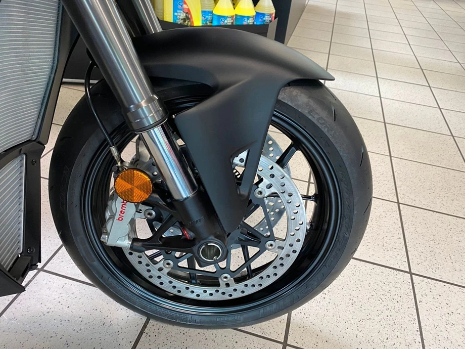 Angebot Ducati Streetfighter V4 Bild 12: Angebot Ducati Streetfighter V4