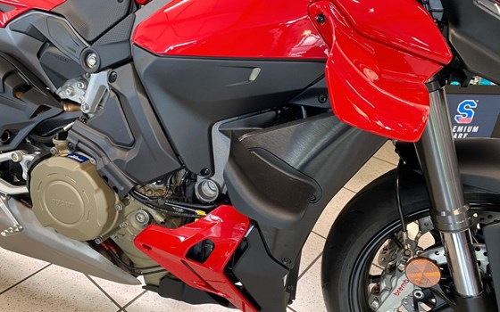 Neufahrzeug Ducati Streetfighter V4 - Bild 3