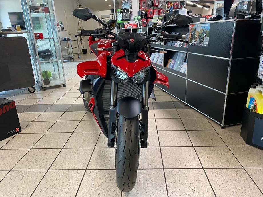 Angebot Ducati Streetfighter V4 Bild 4: Angebot Ducati Streetfighter V4