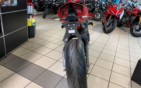 Neufahrzeug Ducati Streetfighter V4 - Bild 4