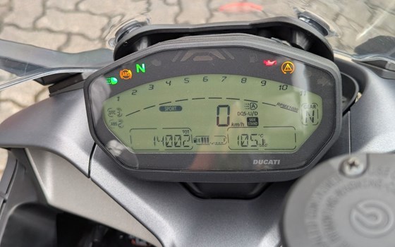 Gebrauchtmotorrad Ducati SuperSport - Bild 6