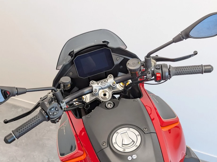 Angebot Moto Guzzi V100 Mandello Bild 5: Angebot Moto Guzzi V100 Mandello
