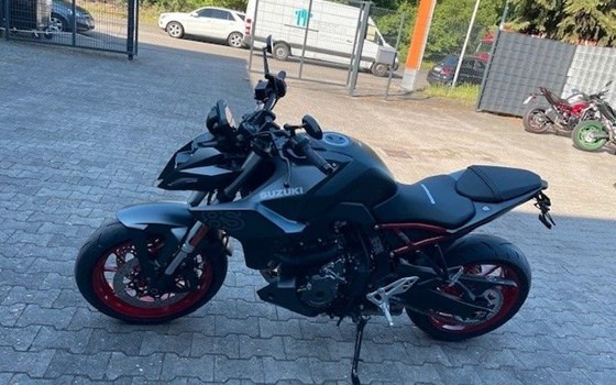 Neufahrzeug Suzuki GSX-8S - Bild 3