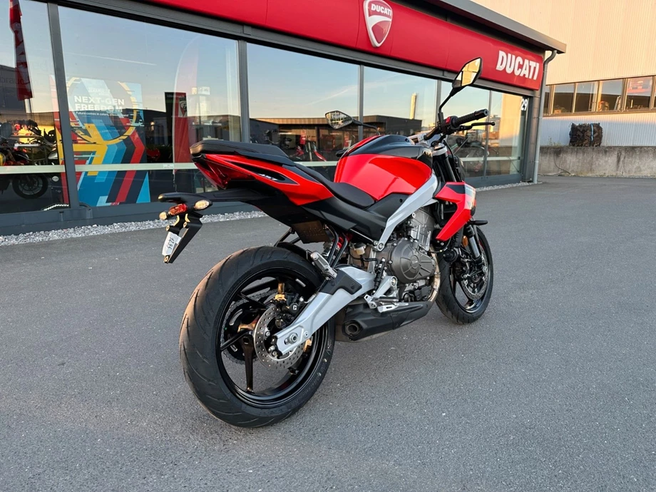 Angebot Aprilia Tuono 457 Bild 7: Angebot Aprilia Tuono 457