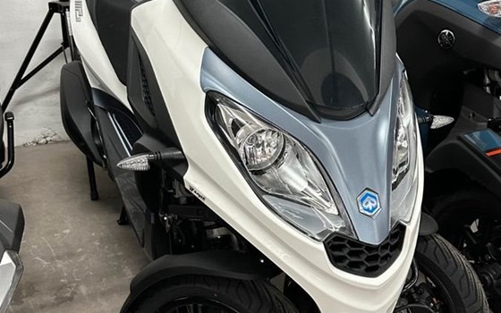 Neufahrzeug Piaggio MP3 310 - Bild 1