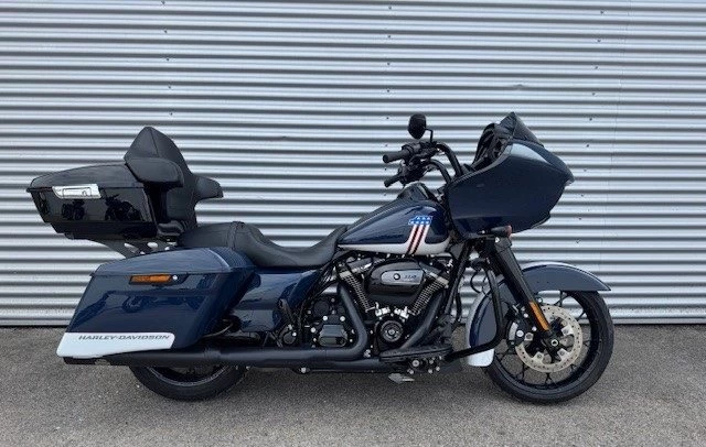 Harley-Davidson Touring Road Glide Special FLTRXS (Billiard Blue/Stonewashed White) - Bild 1