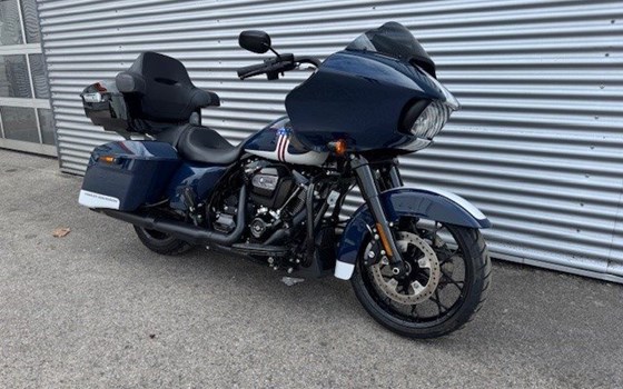 Gebrauchtmotorrad Harley-Davidson Touring Road Glide Special FLTRXS - Bild 2 Gebrauchtmotorrad Harley-Davidson Touring Road Glide Special FLTRXS - Bild 2