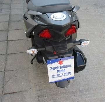 Gebrauchtmotorrad Suzuki Avenis 125 - Bild 3