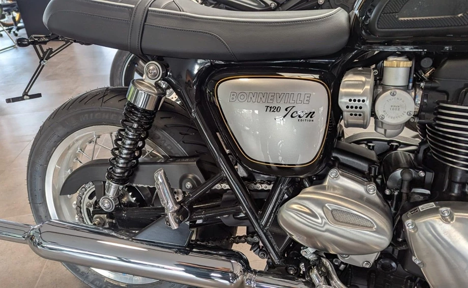 Angebot Triumph Bonneville T120 Bild 8: Angebot Triumph Bonneville T120