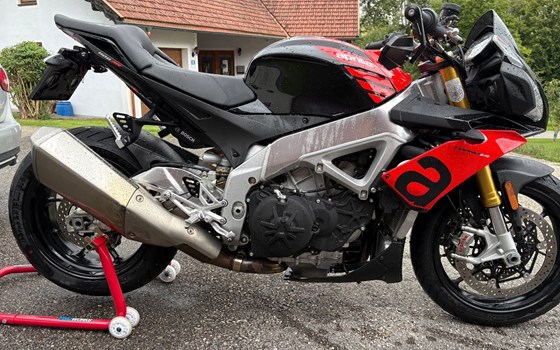 Gebrauchtmotorrad Aprilia Tuono V4 1100 RR - Bild 4