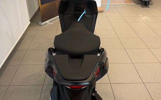 Gebrauchtmotorrad Piaggio Liberty 125 S - Bild 4 Gebrauchtmotorrad Piaggio Liberty 125 S - Bild 4