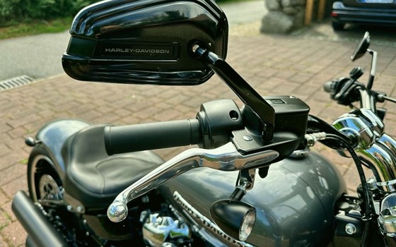 Gebrauchtmotorrad Harley-Davidson Softail Breakout 114 FXBRS - Bild 11