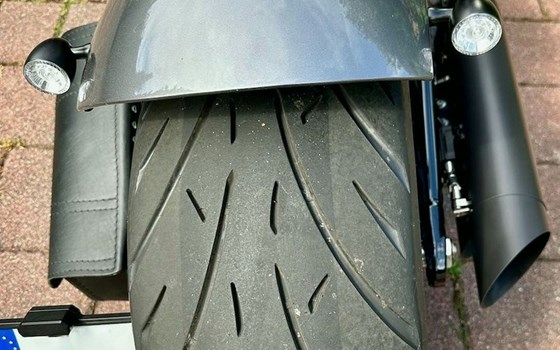 Gebrauchtmotorrad Harley-Davidson Softail Breakout 114 FXBRS - Bild 3