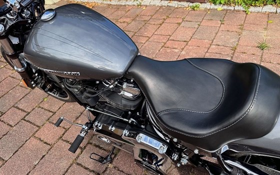 Gebrauchtmotorrad Harley-Davidson Softail Breakout 114 FXBRS - Bild 5