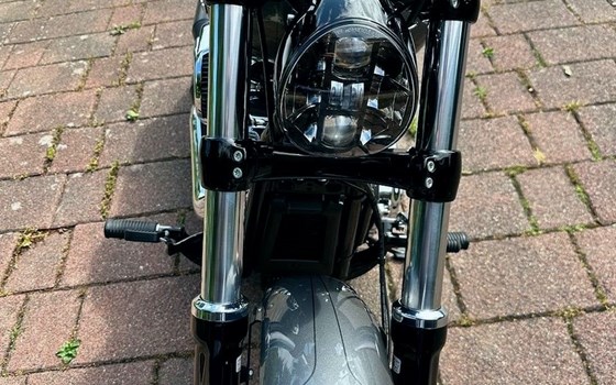 Gebrauchtmotorrad Harley-Davidson Softail Breakout 114 FXBRS - Bild 9
