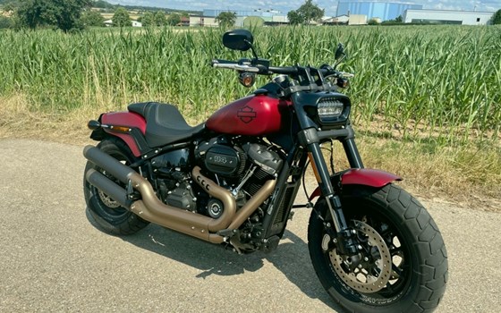 Gebrauchtmotorrad Harley-Davidson Softail Fat Bob 114 FXFBS - Bild 2