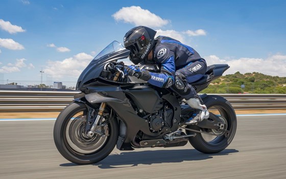 Neufahrzeug Yamaha R1 RACE - Bild 8