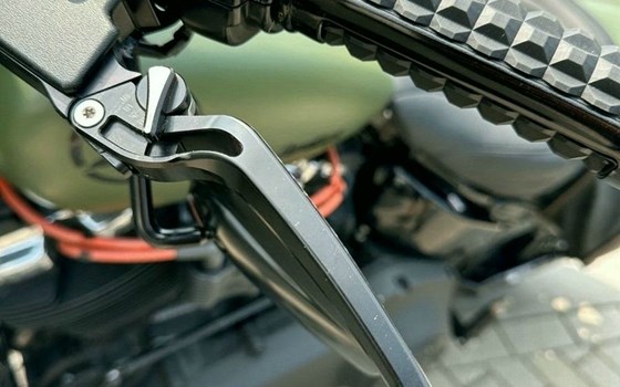 Gebrauchtmotorrad Harley-Davidson Softail Fat Bob 114 FXFBS - Bild 10