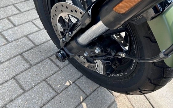 Gebrauchtmotorrad Harley-Davidson Softail Fat Bob 114 FXFBS - Bild 12