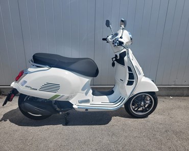 Vespa GTS 125 Super Tech