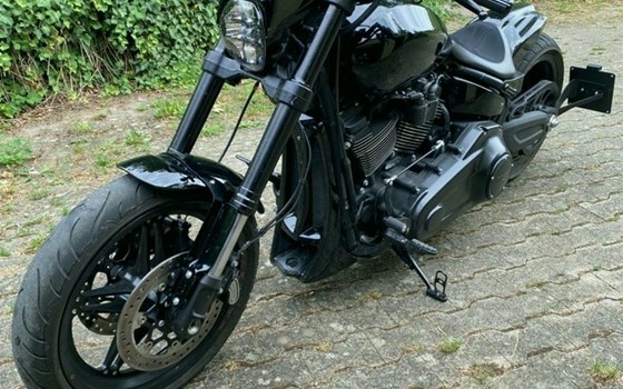 Gebrauchtmotorrad Harley-Davidson Softail FXDR 114 FXDRS - Bild 12