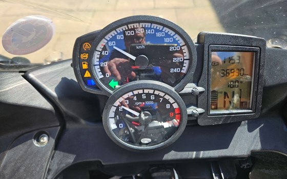 Gebrauchtmotorrad BMW F 800 GT - Bild 3