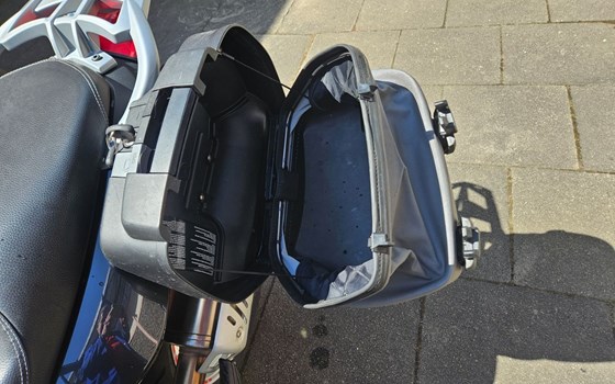 Gebrauchtmotorrad BMW F 800 GT - Bild 4