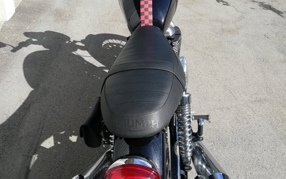 Gebrauchtmotorrad Triumph Thruxton - Bild 3 Gebrauchtmotorrad Triumph Thruxton - Bild 3