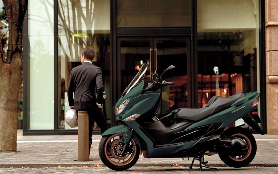 Neufahrzeug Suzuki Burgman 400 - Bild 6