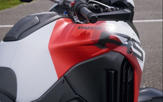Neufahrzeug Ducati Multistrada V4 RS - Bild 4