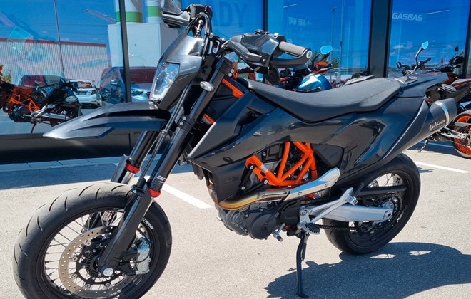 KTM 690 SMC R