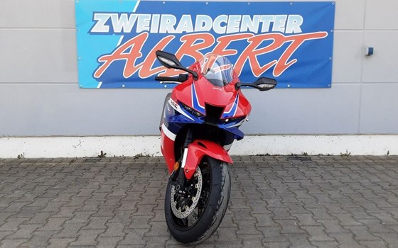 Neufahrzeug Honda CBR1000RR-R Fireblade - Bild 6