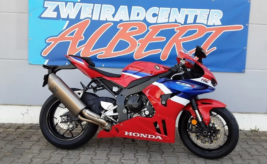 Offer Honda CBR1000RR-R Fireblade Bild 9: Offer Honda CBR1000RR-R Fireblade