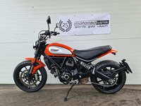 Gebrauchtmotorrad Ducati Scrambler Icon Telzahlung € 89 mit Garantie