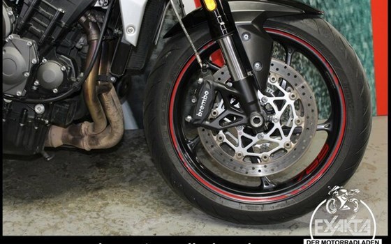 Gebrauchtmotorrad Triumph Street Triple 765 R - Bild 20