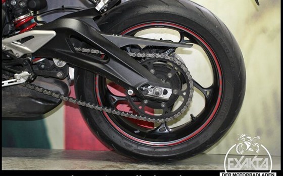 Gebrauchtmotorrad Triumph Street Triple 765 R - Bild 22