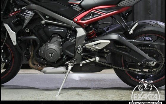 Gebrauchtmotorrad Triumph Street Triple 765 R - Bild 23